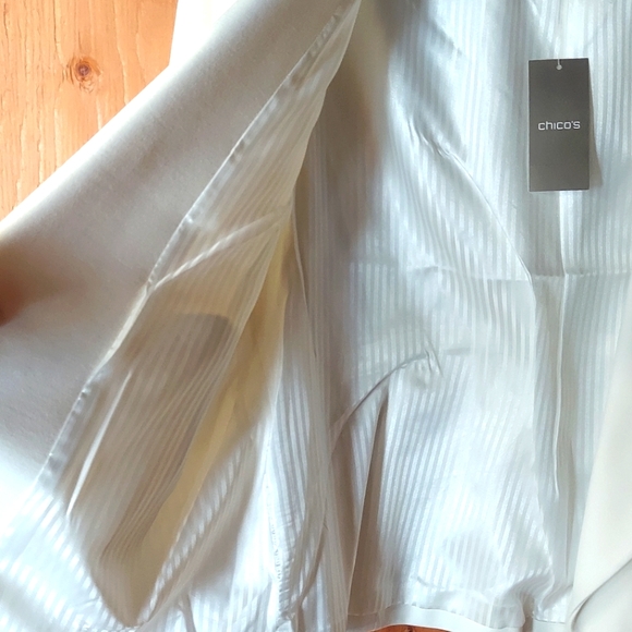 Chico's Black Label Antique White Zipper Blazer Jacket - Picture 14 of 16